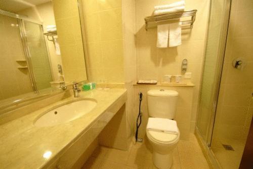 Asia Hotel Лагад-Дату Екстер'єр фото
